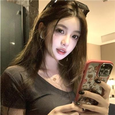 爱酒店封面